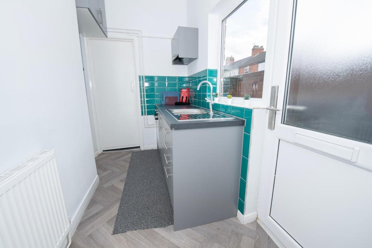 Versatile Cozy & Spacious Comfort Hull Apartments Kingston upon Hull Eksteriør billede