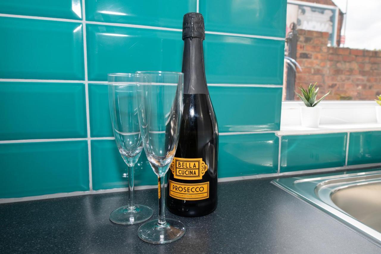 Versatile Cozy & Spacious Comfort Hull Apartments Kingston upon Hull Eksteriør billede