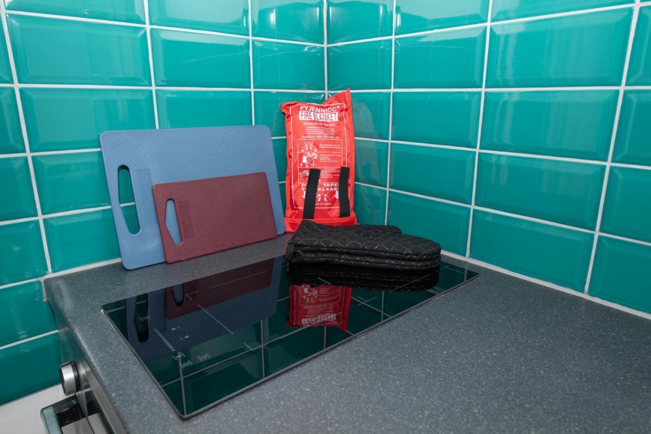 Versatile Cozy & Spacious Comfort Hull Apartments Kingston upon Hull Eksteriør billede