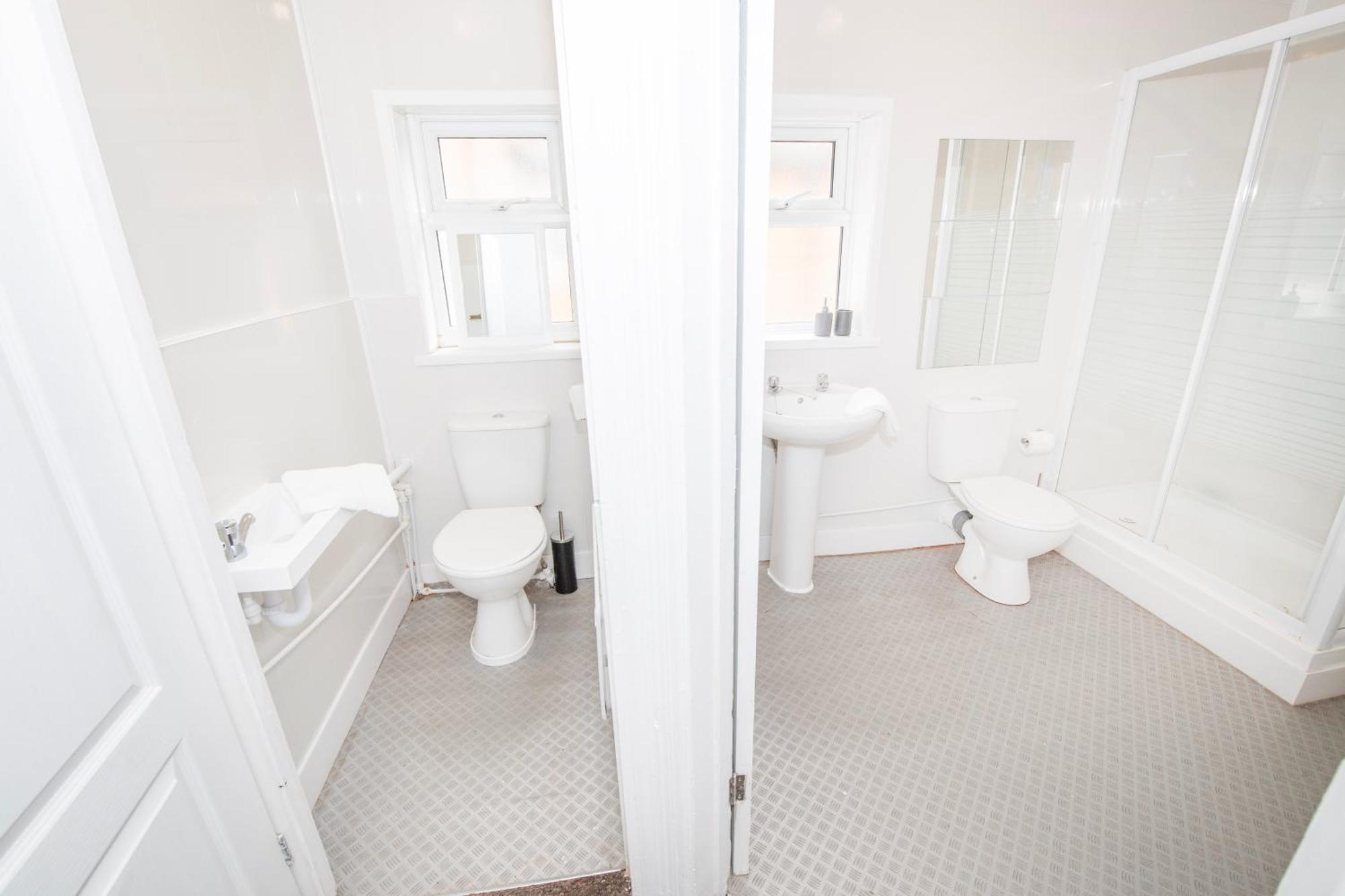 Versatile Cozy & Spacious Comfort Hull Apartments Kingston upon Hull Eksteriør billede